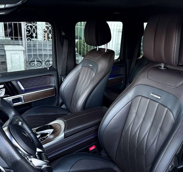 Прокат Mercedes-Benz G63 AMG гелік без водія