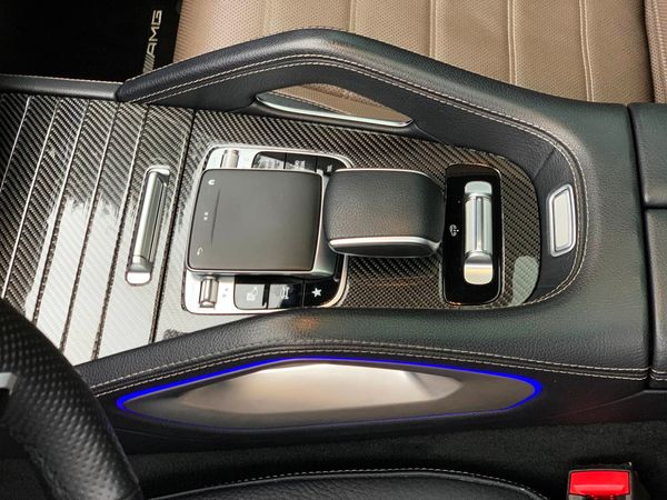 Позашляховик Mercedes-Benz Gls 63 AMG з водієм або без