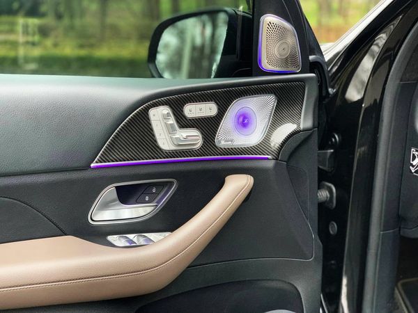 Позашляховик Mercedes-Benz Gls 63 AMG з водієм або без