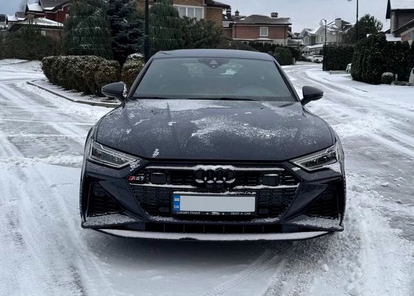 Audi A7 RS прокат без водія в Києві 