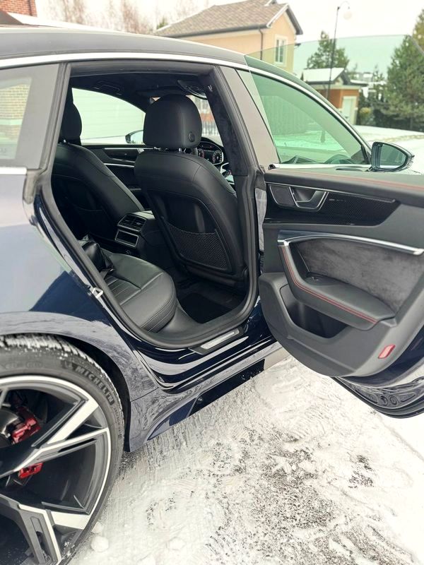 Audi A7 RS прокат без водія в Києві 