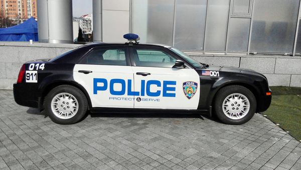 Полиция аренда прокат автомобилей для съемок кино