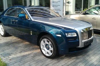 Rolls Royce Ghost прокат аренда vip-авто цена в Киеве