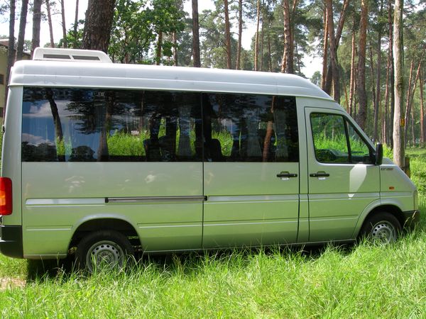 Volksvagen LT 28 микроавтобус на 15 мест