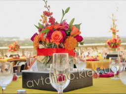 Свадебная флористика, украшение свадебных столов цветами