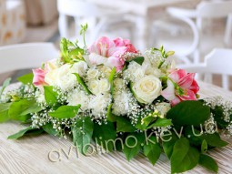 Цветы на стол молодых, украшение свадебного стола молодоженов